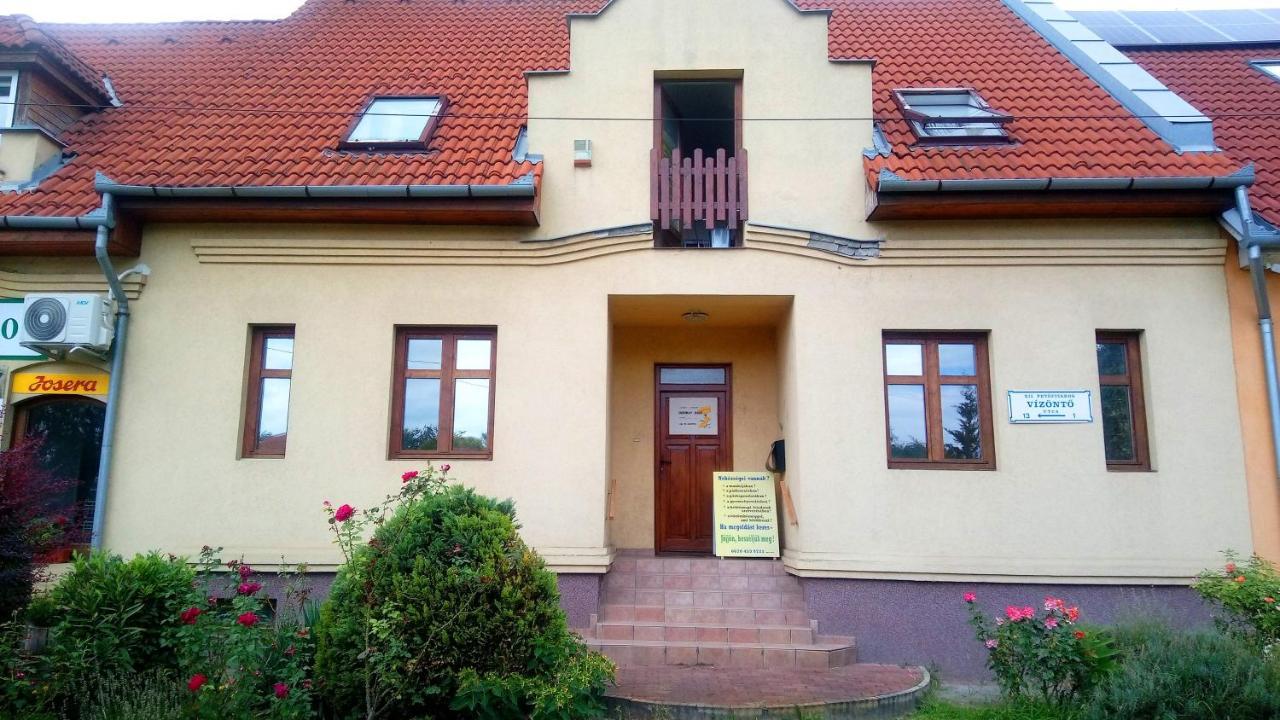 Hotel Highway House Kecskemét Exterior foto